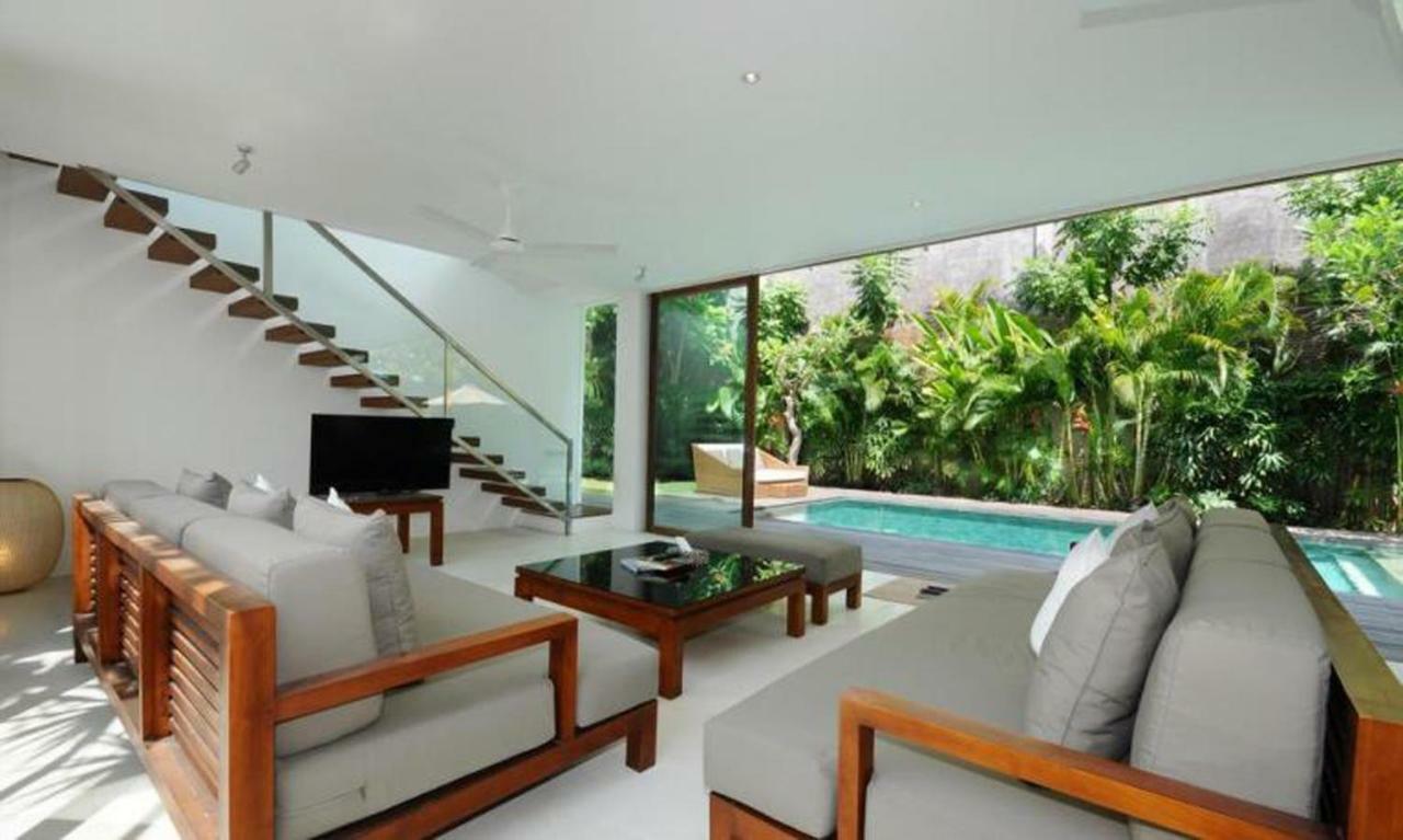 Beach Axis Villa, Seminyak Exterior photo