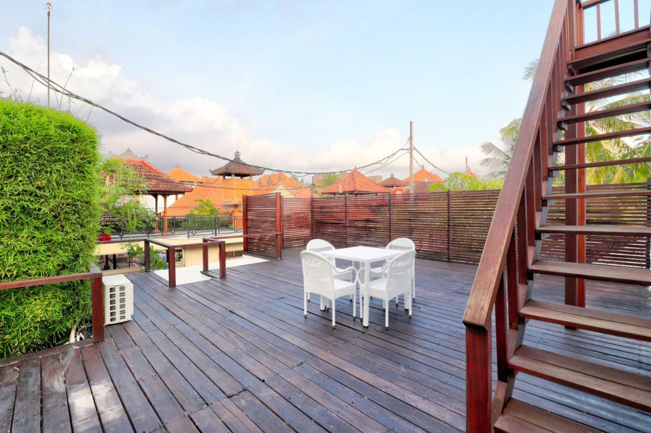 Beach Axis Villa, Seminyak Exterior photo