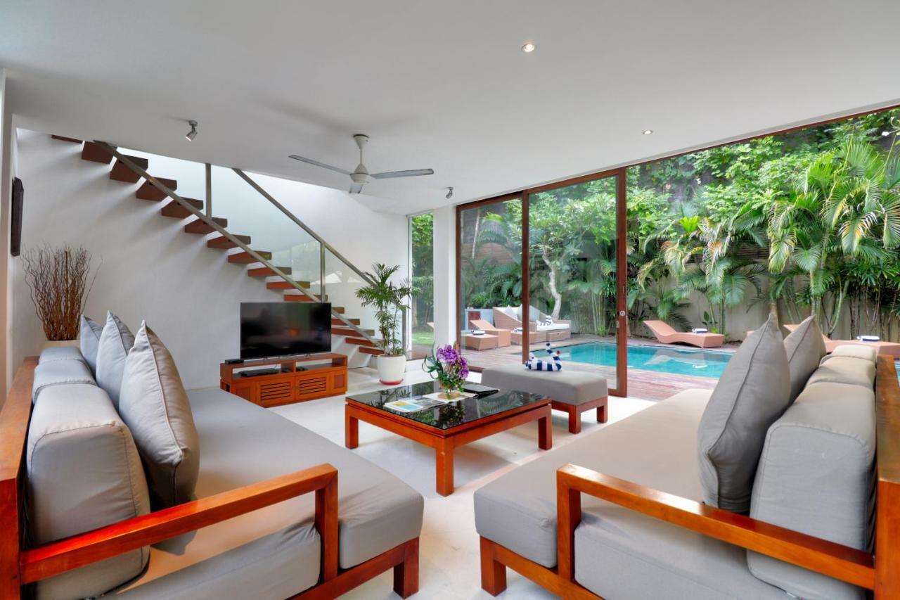 Beach Axis Villa, Seminyak Exterior photo