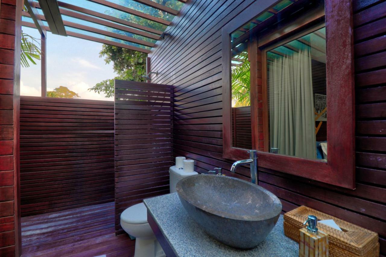 Beach Axis Villa, Seminyak Exterior photo
